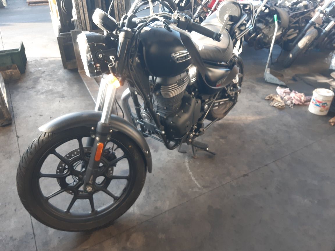 Мотоциклет Royal Enfield Clasik(Meteor 350)-на части