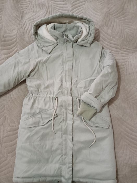 Куртка зима на девочку 11-12 лет