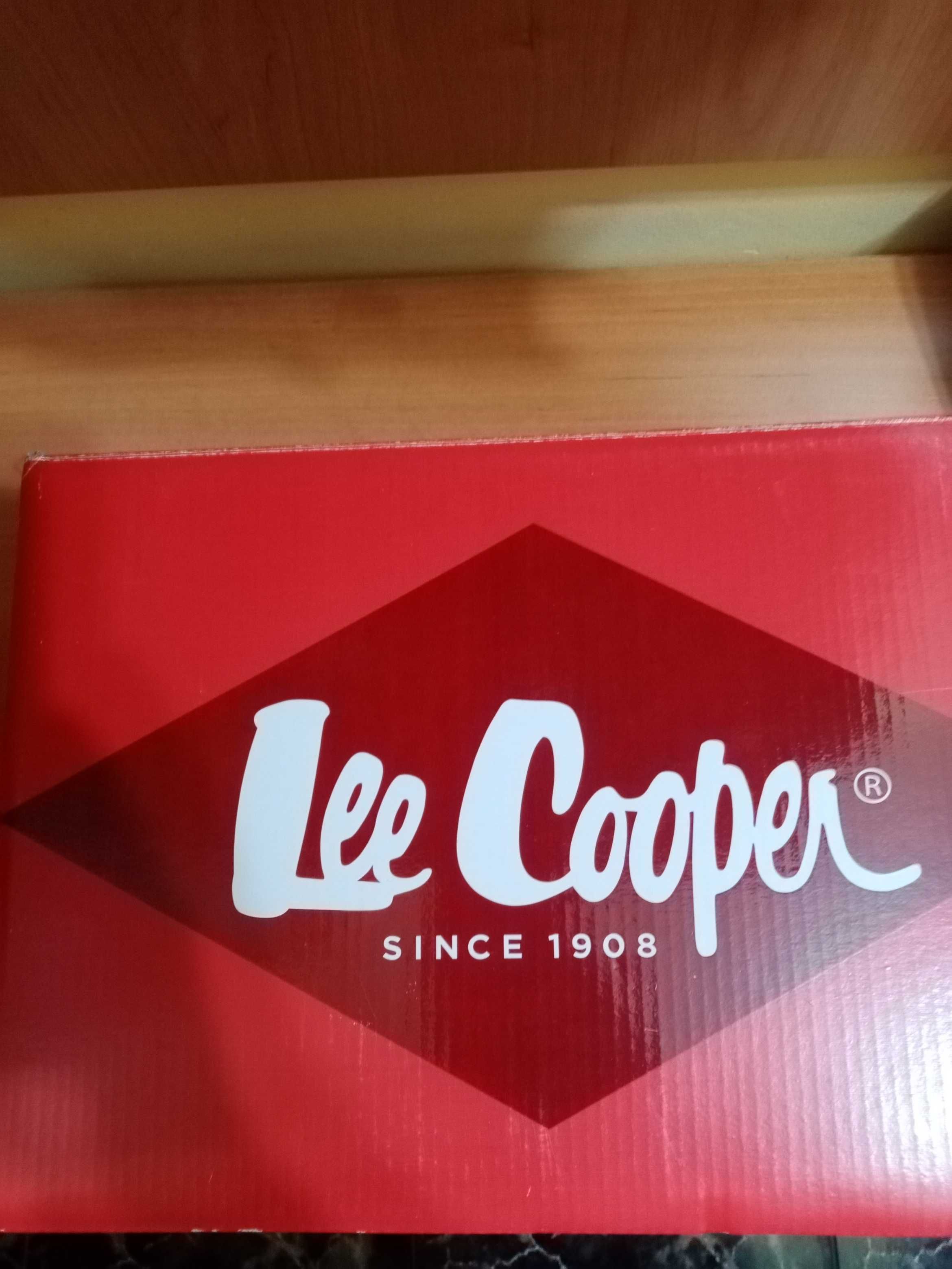 Мъжки обувки Lee Cooper