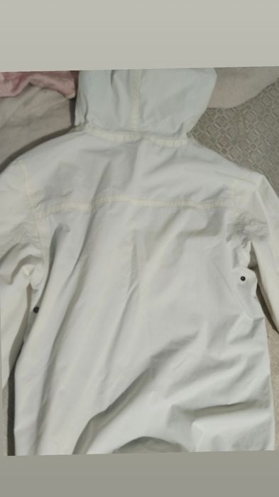 Napapijri яке цвят-бяло