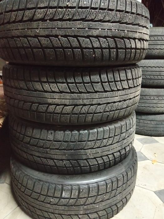 Продам шины 245/55/19