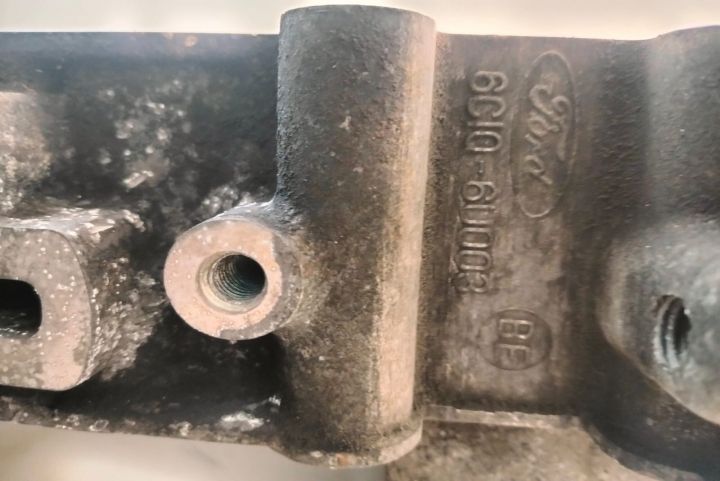 Semi baie de ulei 6ciq6u003 Ford Transit a 3-a generatie