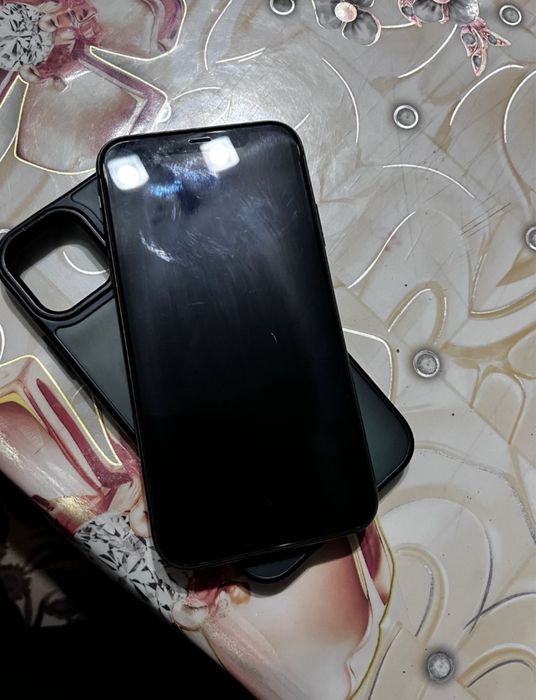 айфон 11 черный цвет