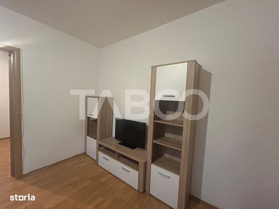 Apartament 2 camere de vanzare in zona Vasile Aaron