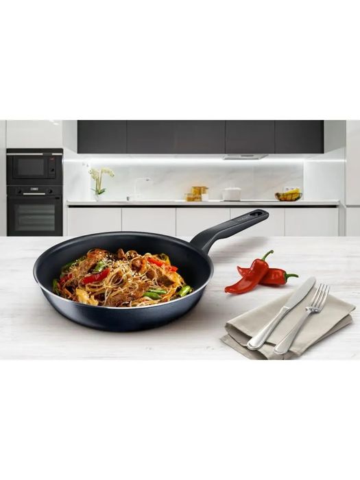 Глубокая сковорода вок Force 28 см с антипригарным покрытием (новый)