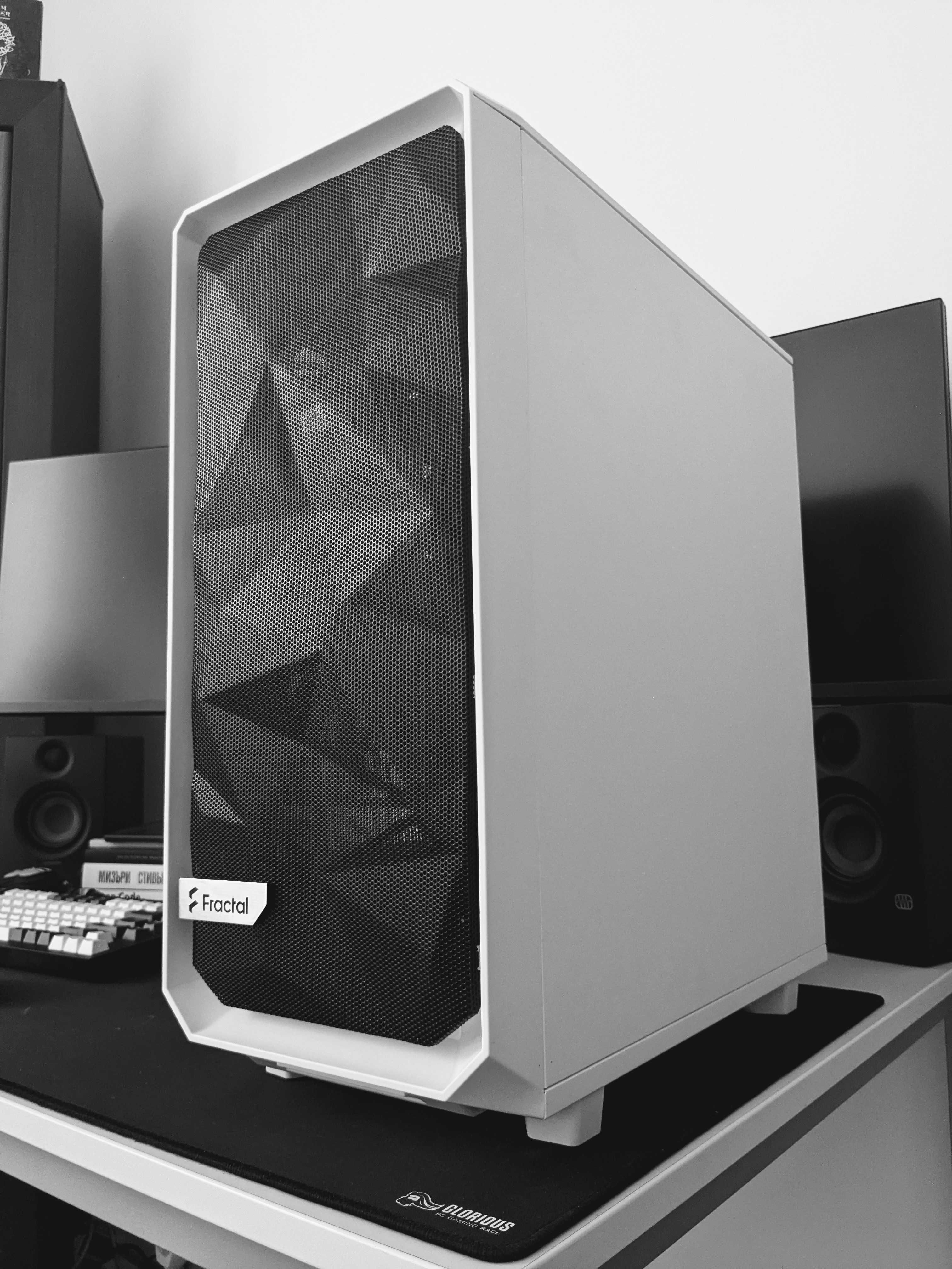 Геймърски компютър Ryzen 7500F, RX 6800, 32GB DDR5 RAM, 1TB NVME SSD