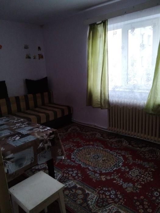 Închiriez apartament 2 camere