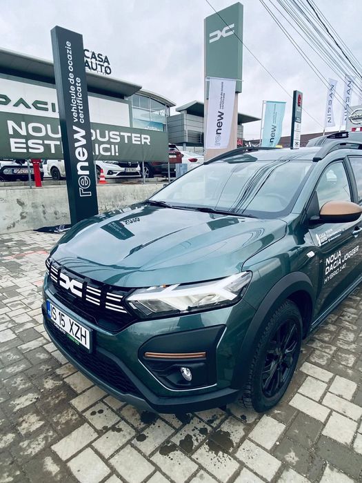 Dacia Jogger Dacia Jogger HYBRID Preț promoțional 21.800€ + cutie portbagaj cadou
