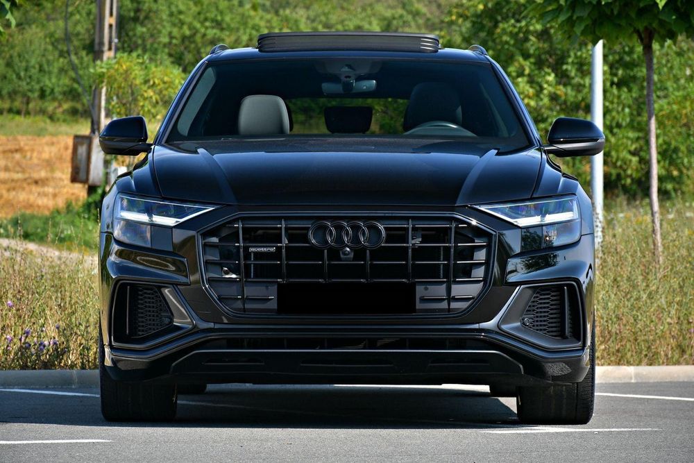 Audi Q8 55 S-Line 2021