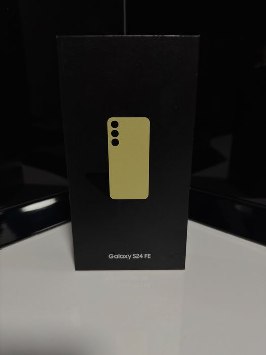 Vand samsung galaxy s24 fe 128/256 gb sigilat cu facutura