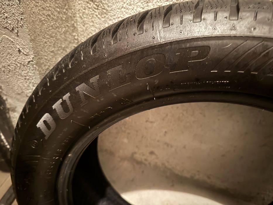 Зимни гуми DUNLOP 215/55/18