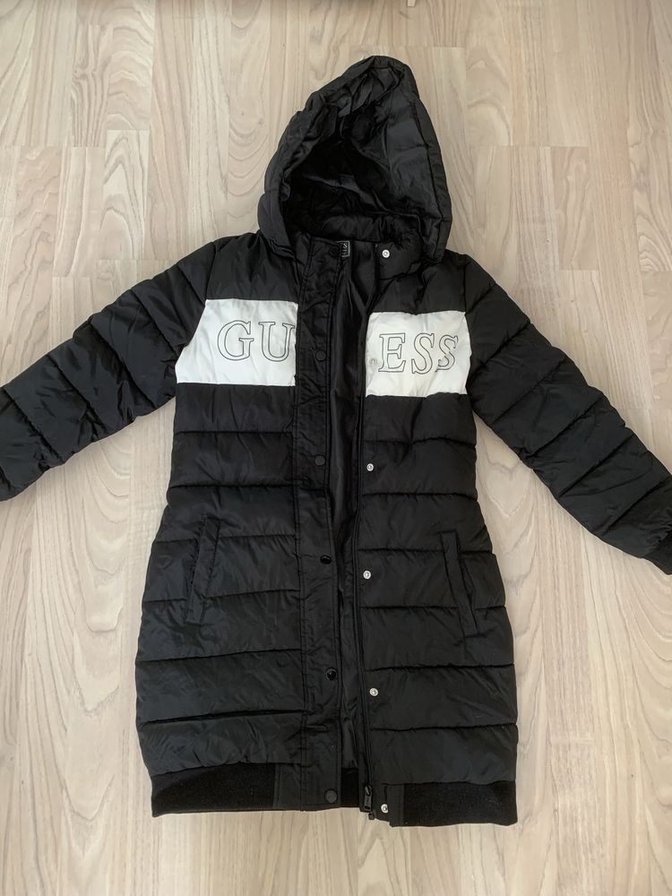 Зимно дебело яке на Guess