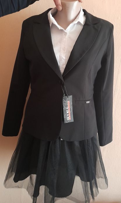 Дамски дрехи -риза сако ,панталон