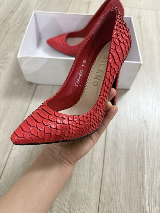 Туфли красные, каблук 10см
