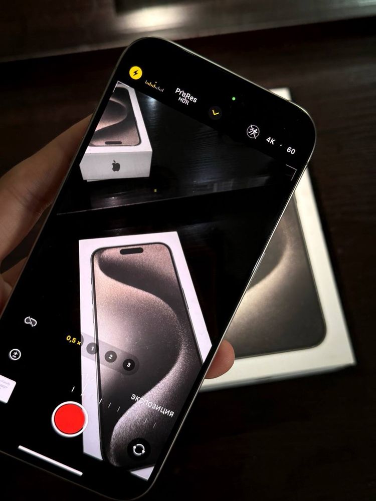 Iphone 15 Pro sotiladi. 128 gb, yomkosti 90
