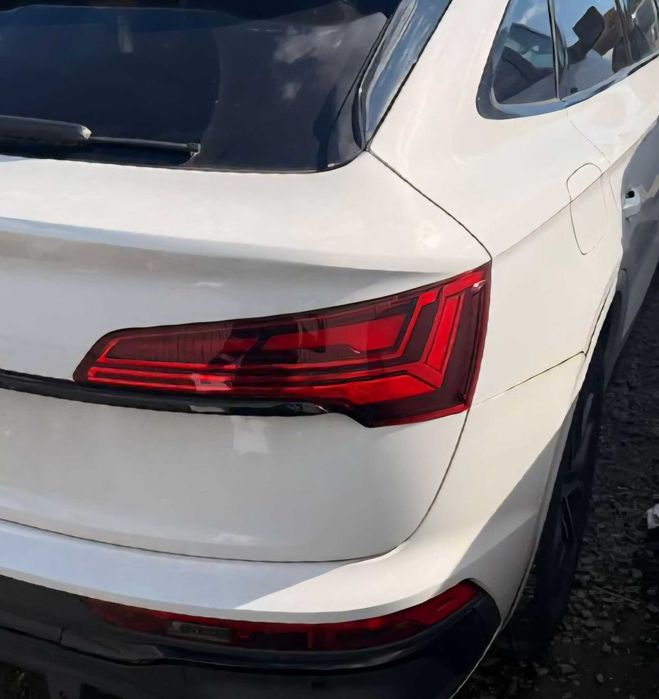 Задни фарове LED Audi Q5 / SQ5 FY 2021+ – перфектно състояние