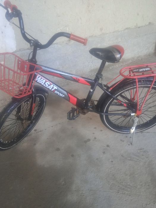 Velosiped wasat sotiladi narxi450000 yana kelishamiz