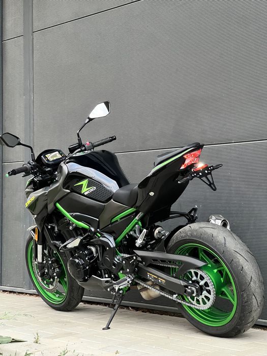 Kawasaki z900 2024 abs