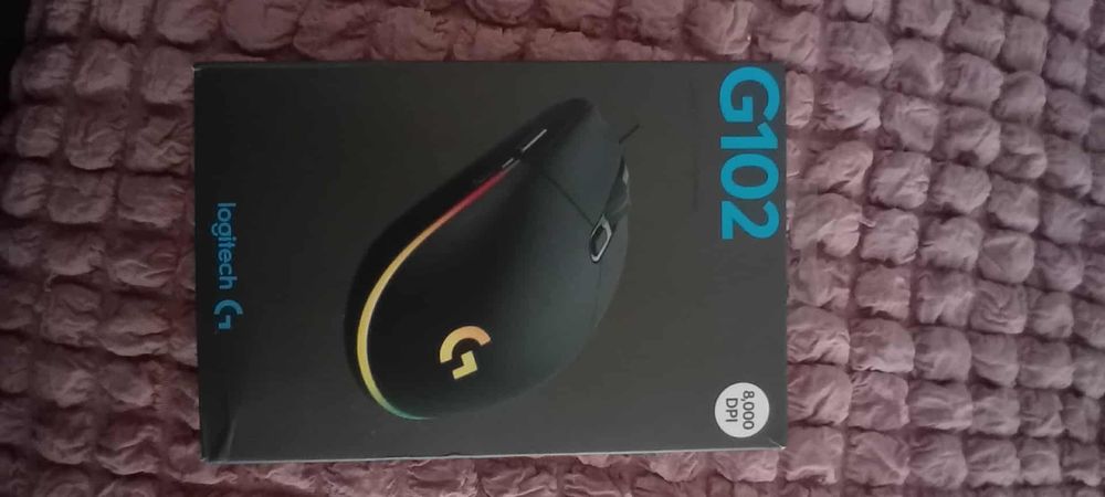 Мишка Gaming Logitech G102 Lightsync, 8000 dpi, RGB, Черен