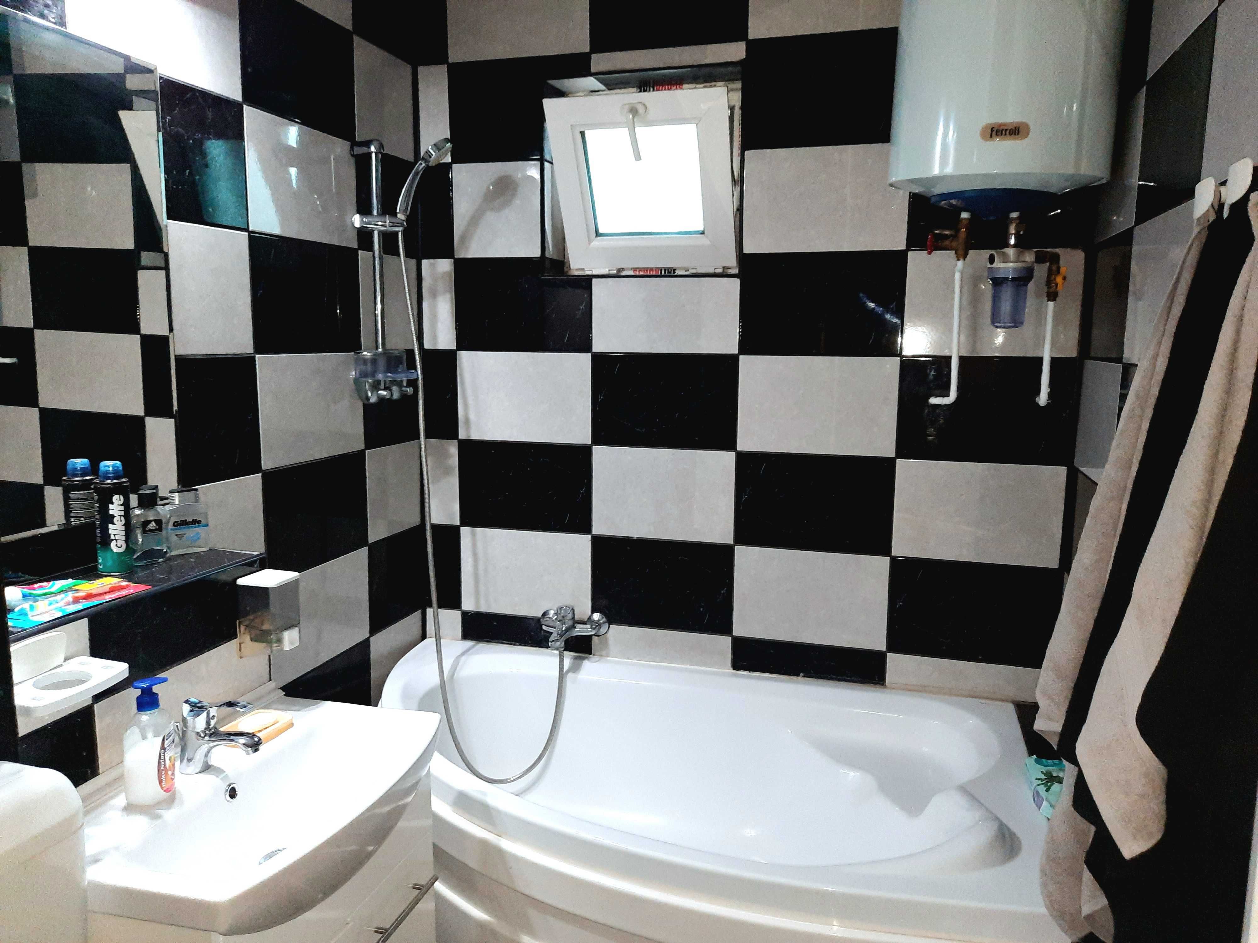 Închiriez ap  2 camere in regim hotelier zona Nord
