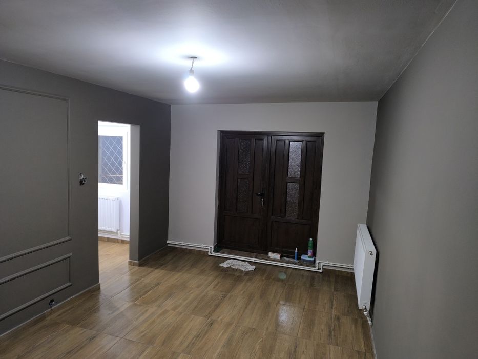 Inchiriez garsoniera spatiu comercial,  Unirii zona Piata centrala