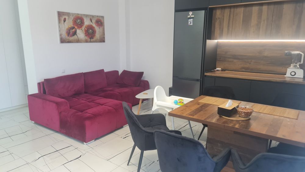 Apartament 3 camere zona Terra