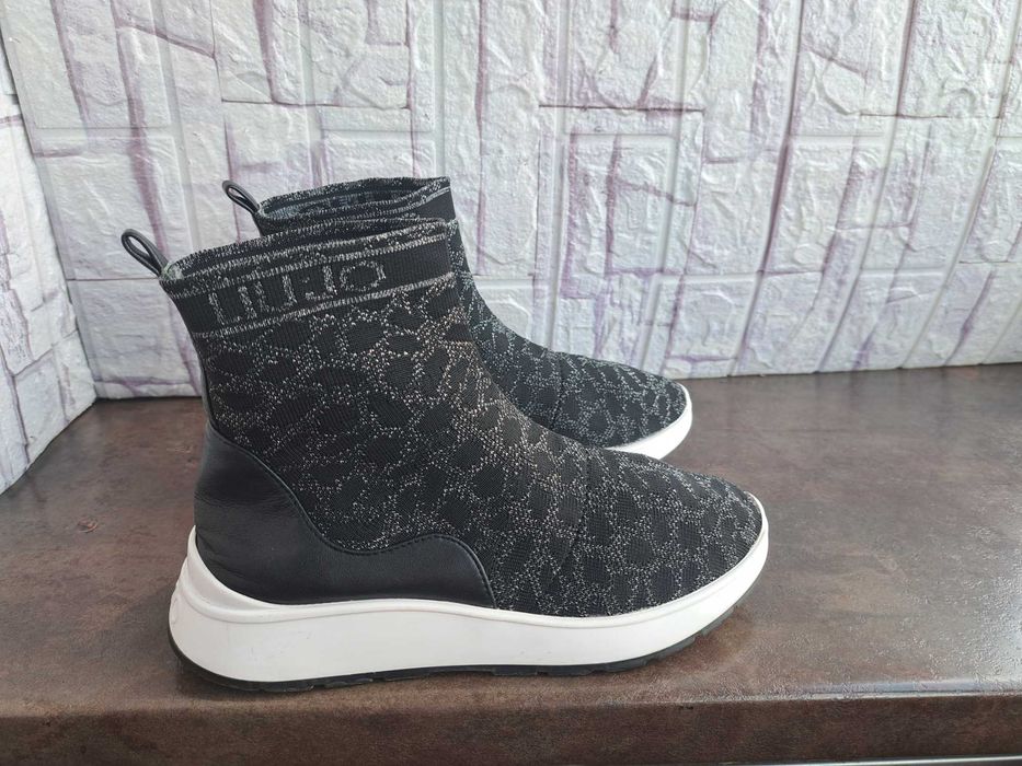 дамски боти,зимни обувки,ботуши Liu Jo номер37