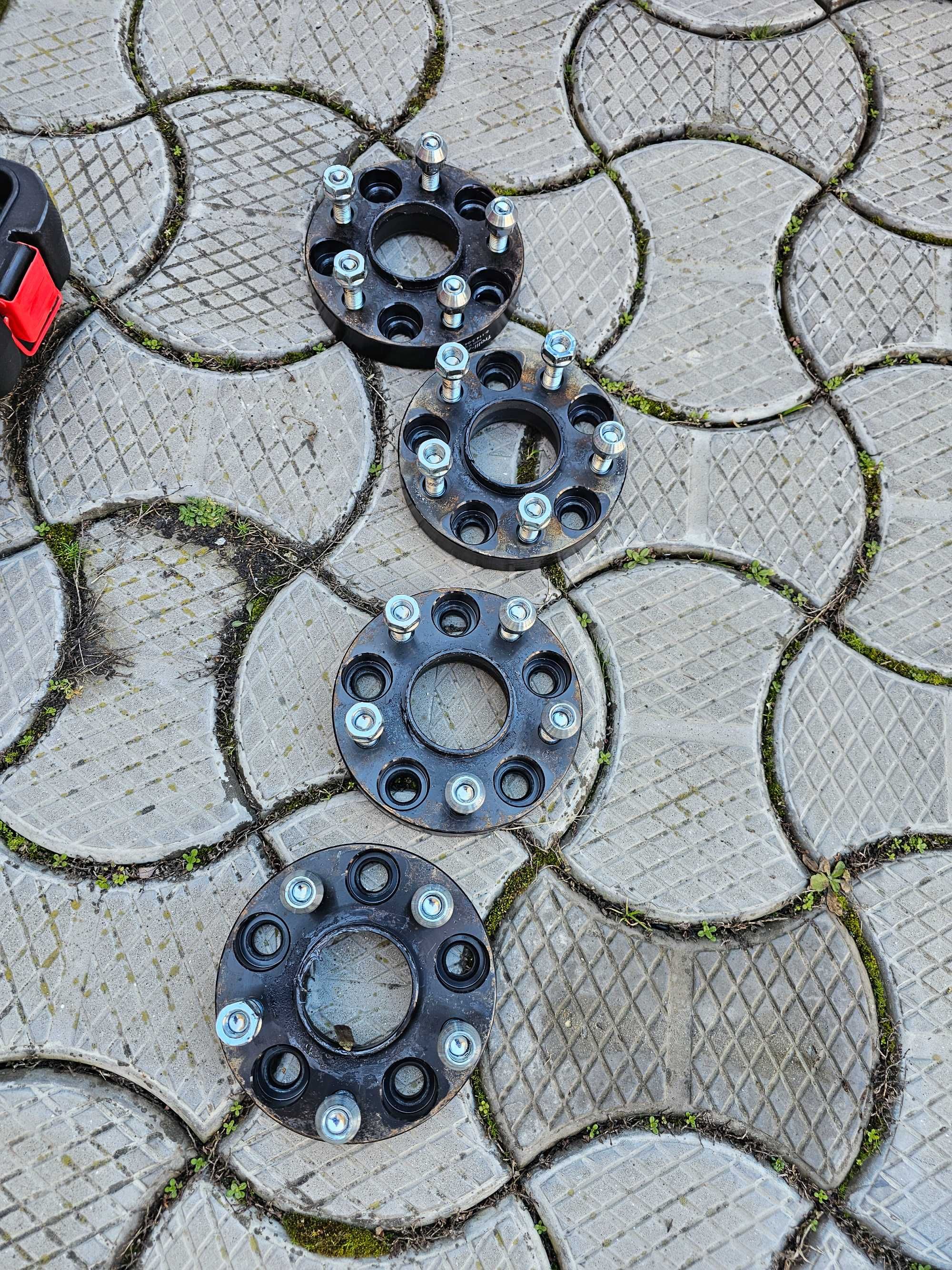 Distantiere roti honda crv 2008