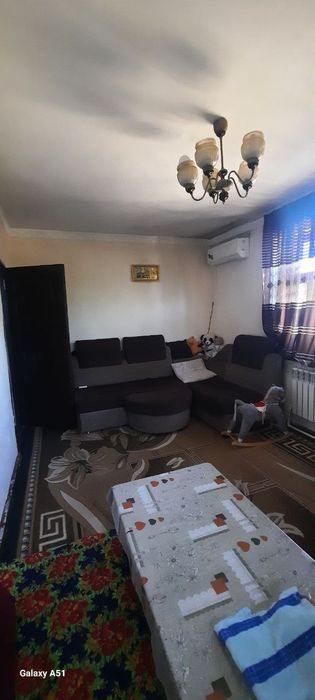 Срочна 1 хонали уй сотилади