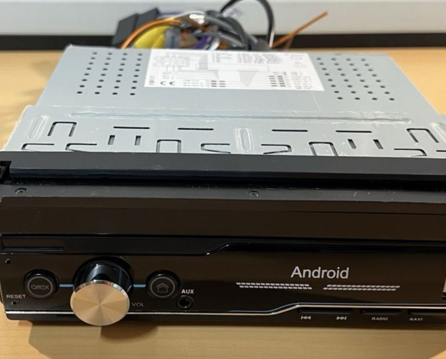 Player Auto Android 1DIN cu GPS, WiFi și Bluetooth