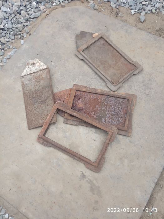 Продам задвижки чугунные для печи