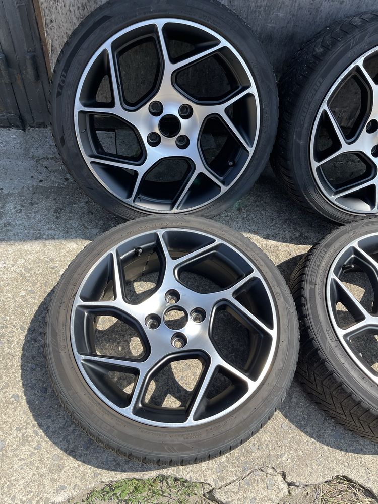 Оригинални 17" 4x108 Ford Fiesta MK7 7.5j ET42.5 /63.4