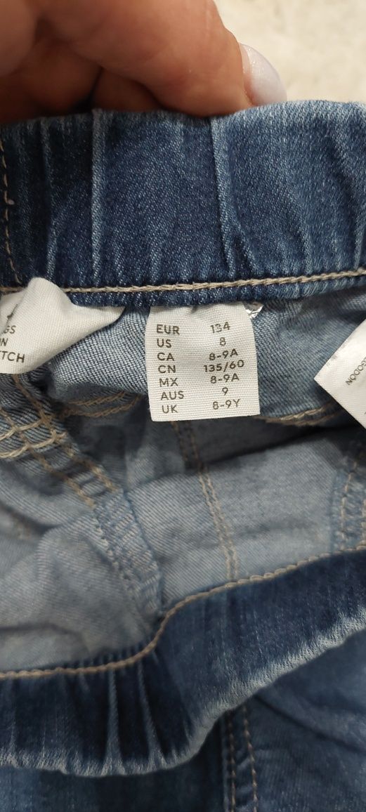 Blugi tip colant elastic H&M 134