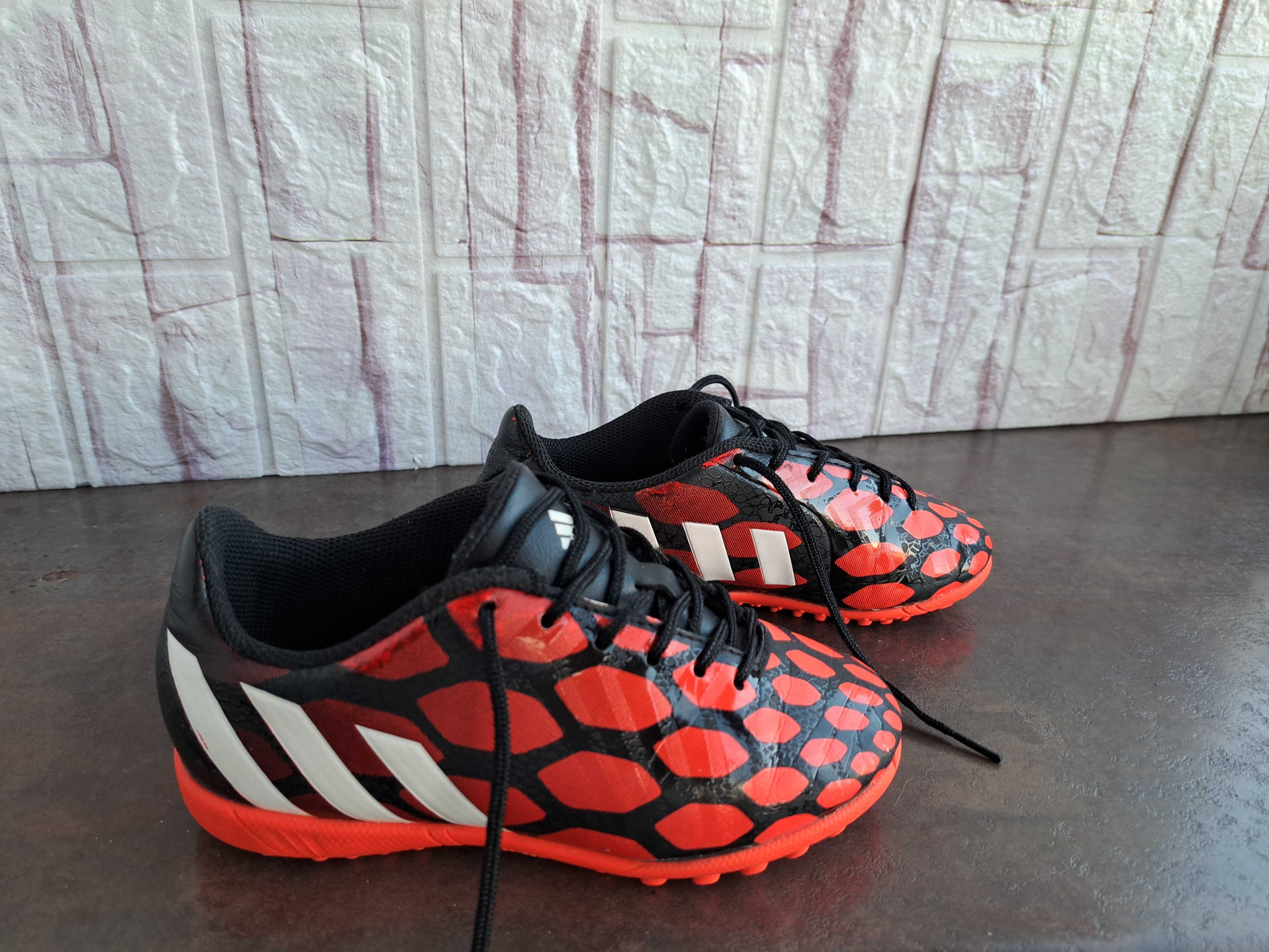 футболни стоножки,маратонки,кецове,спортни обувкиAdidas,адидас,30
