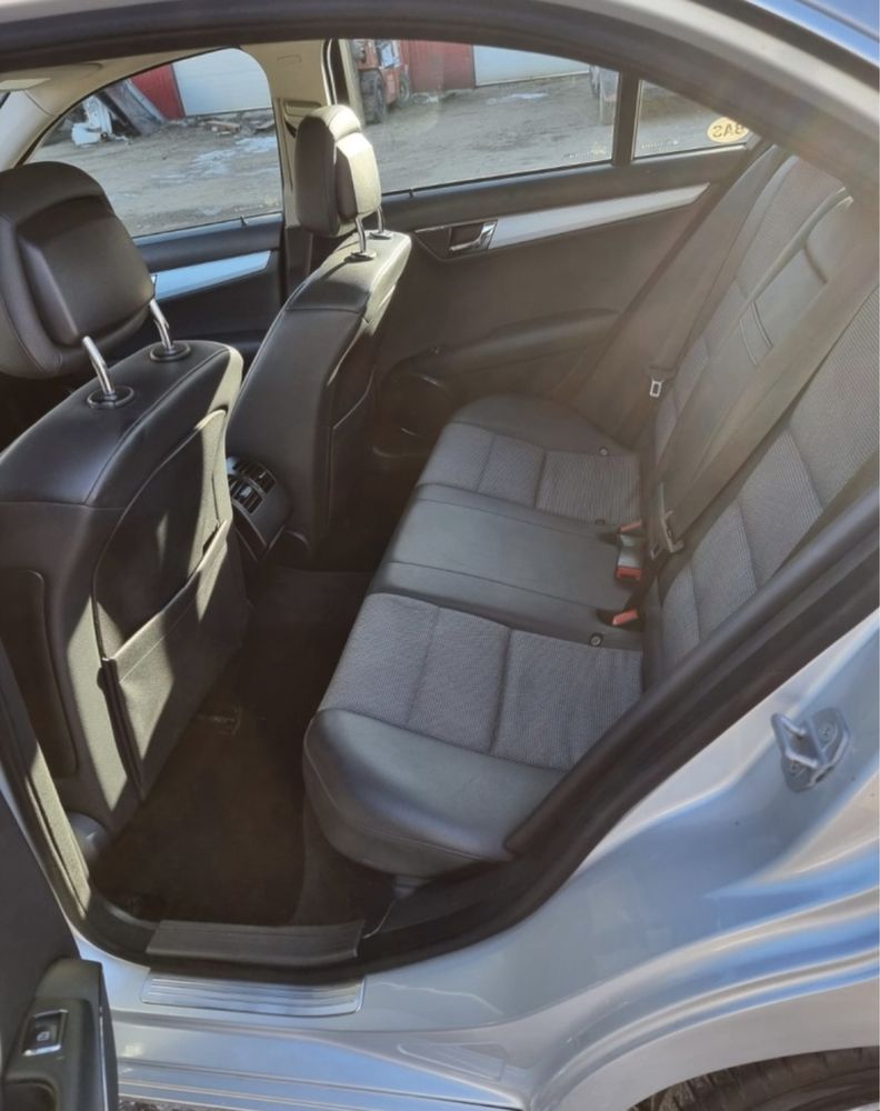 Mercedes-Benz C 280