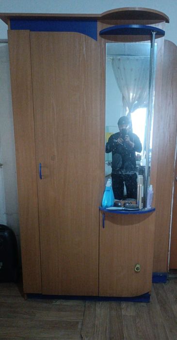 Продам прихожкуб/у