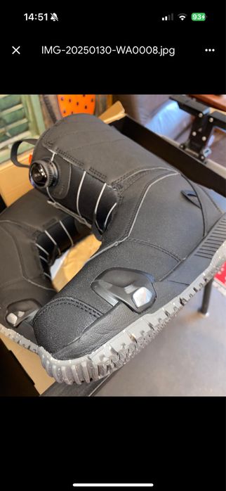 Boots stel on EUR 43