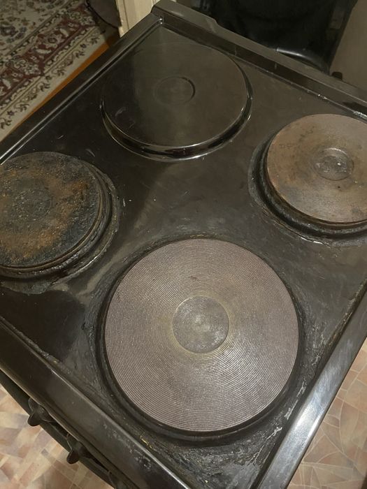 Продам плитку электрическу