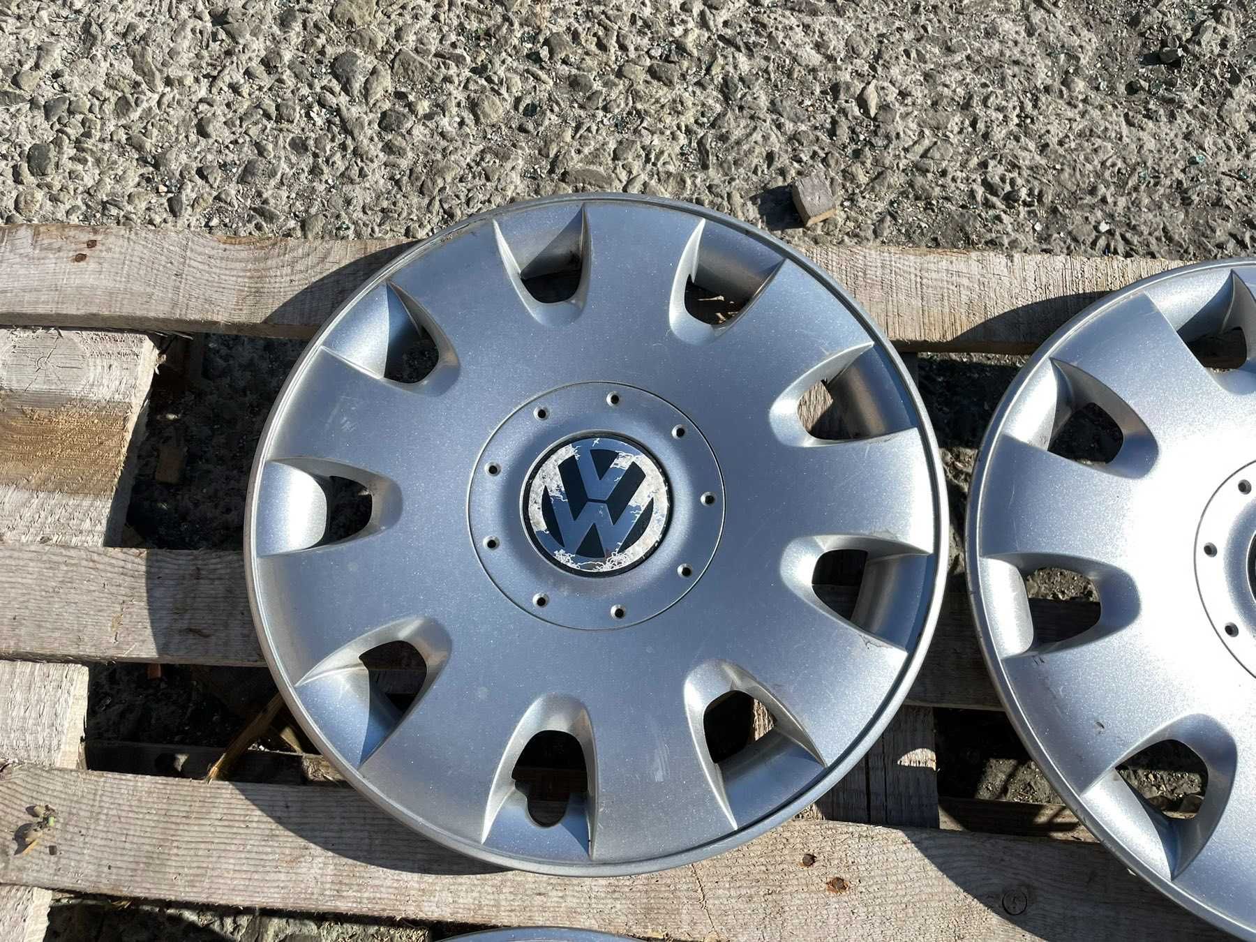 15 цола Тасове VW Touran Jetta Golf Volkswagen 1T0601147 Оригинал