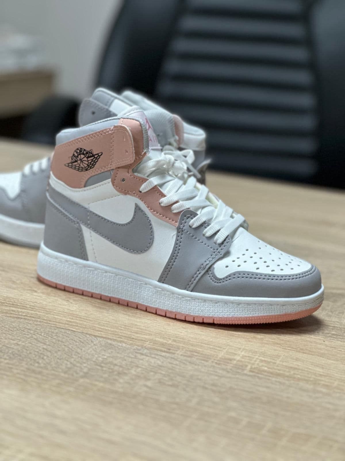 Adidasi air jordan