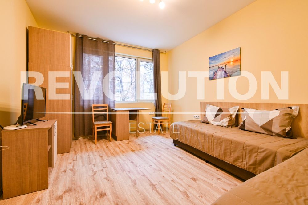 Дава се под наем Тристаен апартамент в София, Зона Б-19 - 76 кв.м за 650 € - Снимка #2