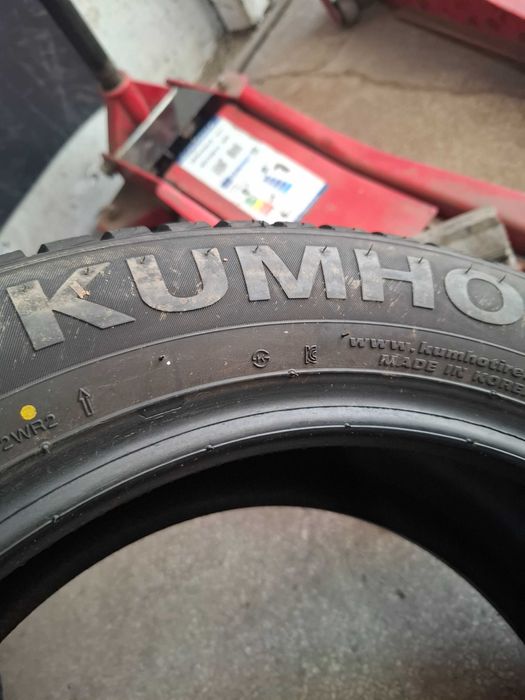 4 Зимни гуми Кумхо 205/55/16 дот21