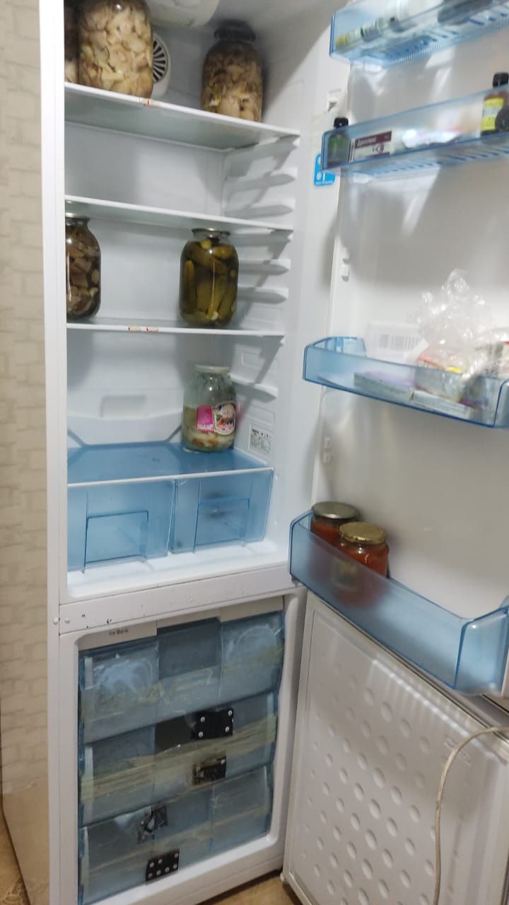 Холодильник BEKO!