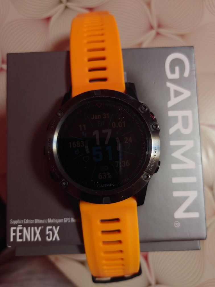 смарт часовник GARMIN FENIX 5X