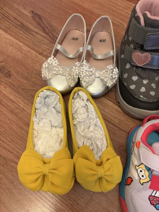 Incaltaminte numarul 26