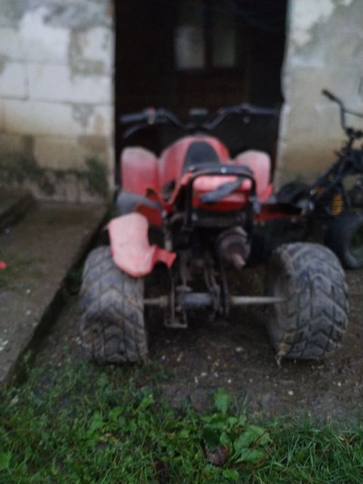 Vând ATV sau schimb 100cc 2T