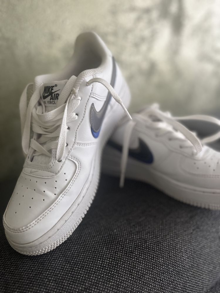 Оригинални Маратонки NIKE AIR ном. 38