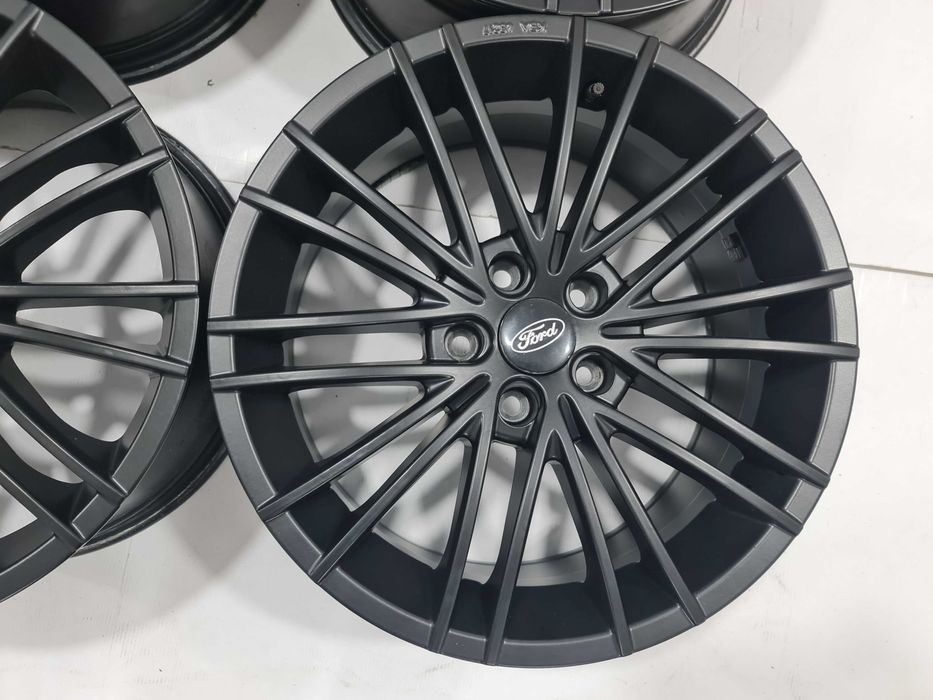Jante 17 Ford Focus Mondeo Kuga Puma Volvo V40 V60 XC 8Jx17 ET45 5x108