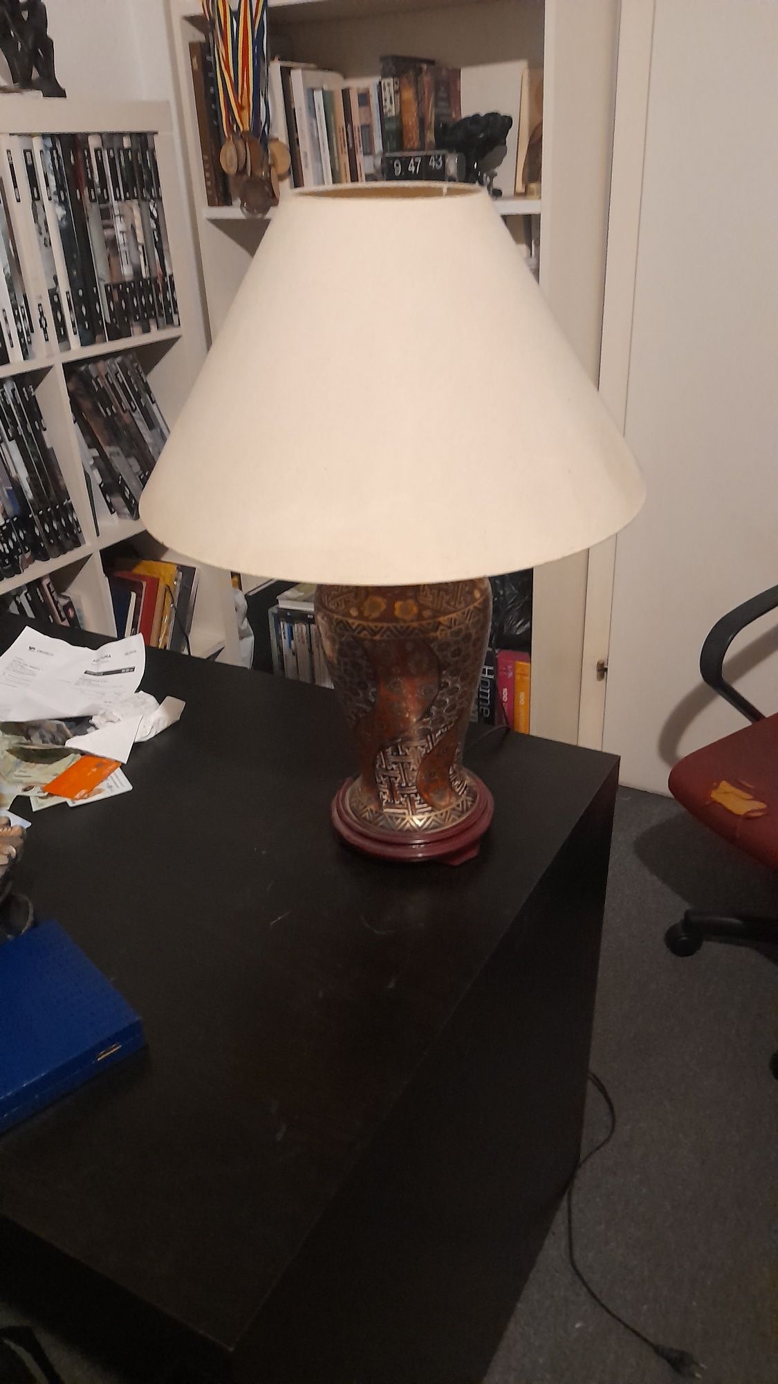 Lampadar pentru birou sauasa de lucru