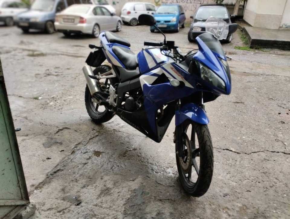 Honda cbr 125R injection 11000км реални